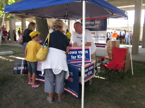 Ames Straw Poll 2007 and 2011